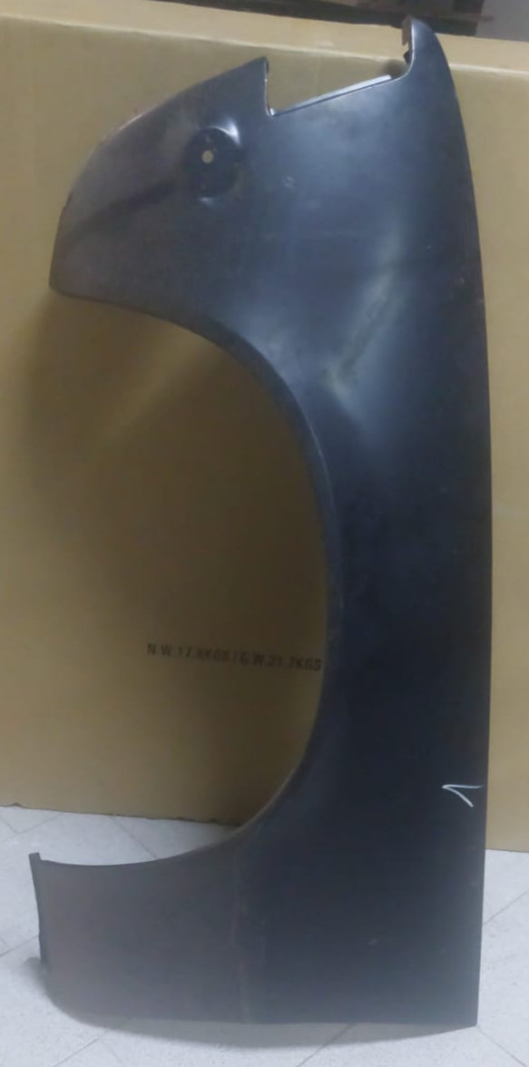 PARAFANGO ANTERIORE SINISTRO OPEL REKORD 2000 DIESEL I^ SERIE