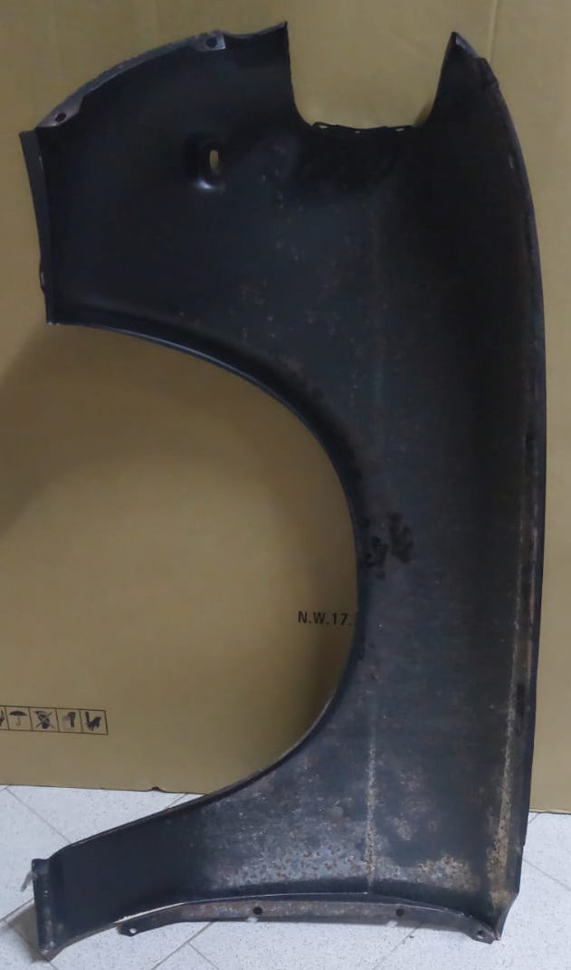PARAFANGO ANTERIORE DESTRO ALFA SUD DAL 1980
