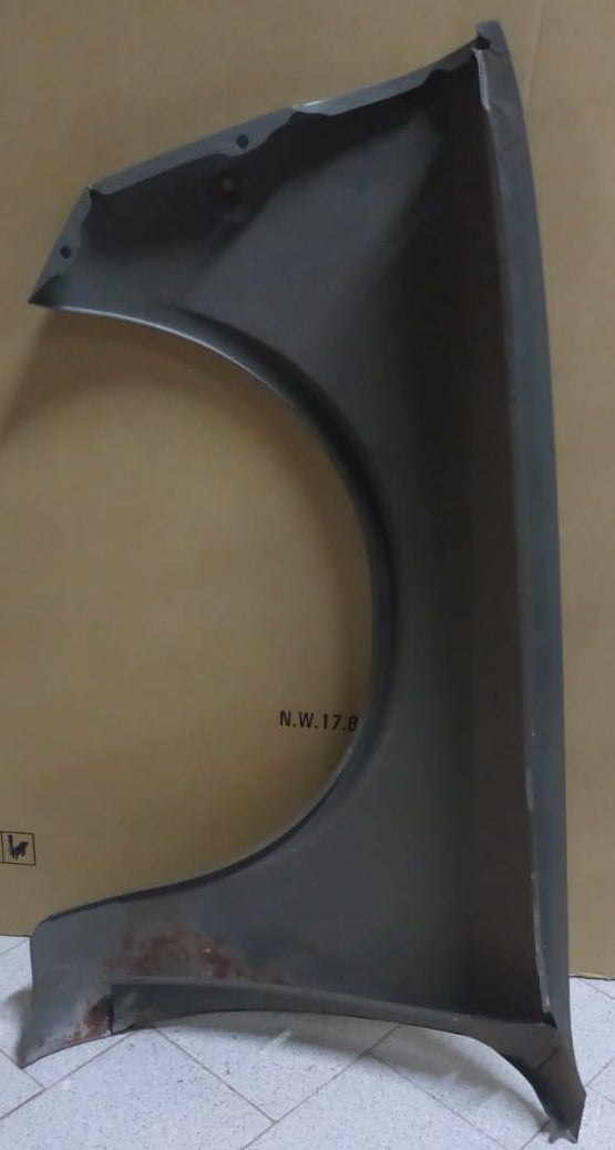 PARAFANGO ANTERIORE DESTRO VOLKSWAGEN POLO DAL 1975