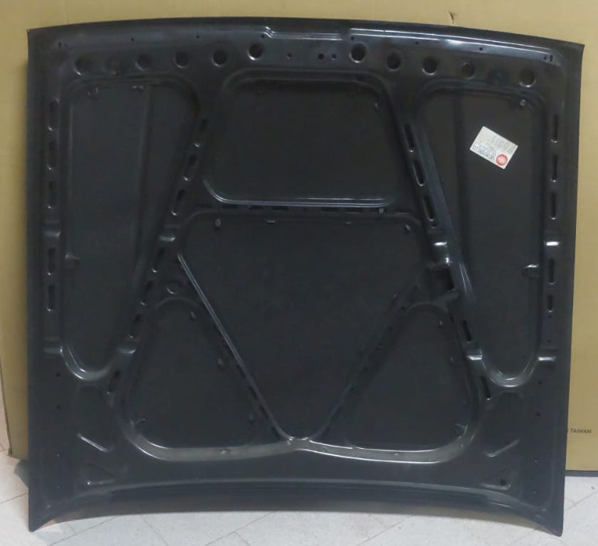 GARDE-BOUE AVANT DROIT ALFA ROMEO 75