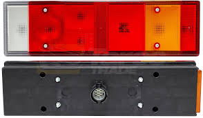 FANALE POSTERIORE DESTRO=SINISTRO IVECO EUROSTAR-EUROTECH SENZA LUCE TARGA