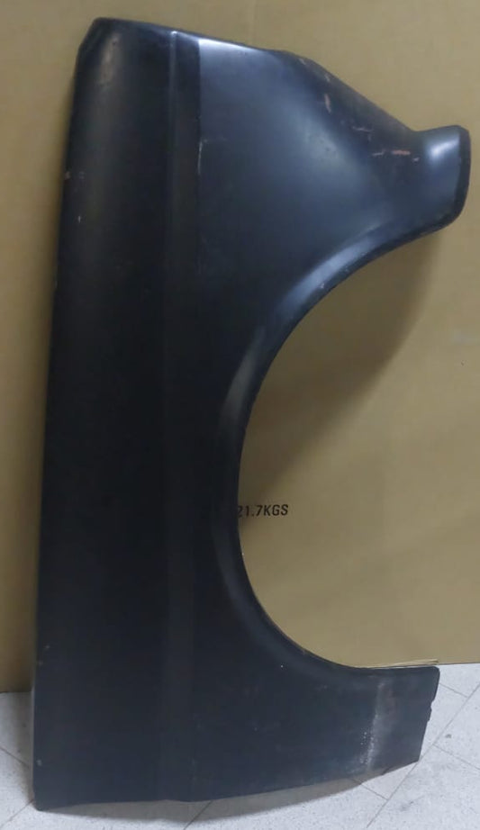 PARAFANGO ANTERIORE DESTRO FORD FIESTA DAL 1976 AL 1983