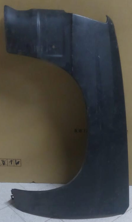 ALFA ROMEO 75 RECHTER VORDERER KOTFLÜGEL